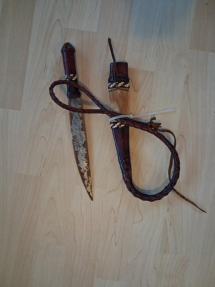 Product image 1 of 2