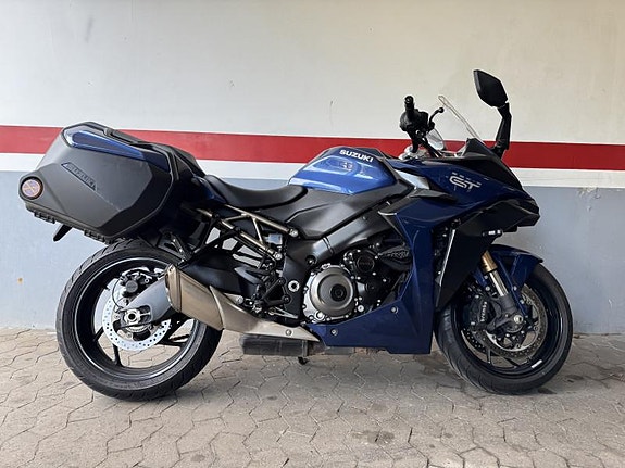 Suzuki GSXS 1000 GT