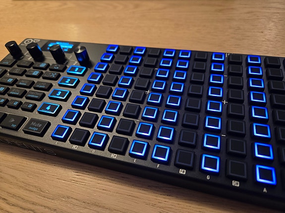 Product image 1 of 3