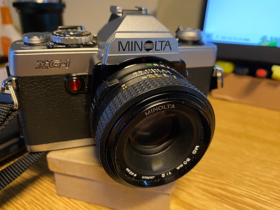 Product image 1 of 9