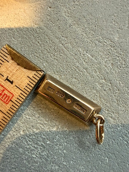 Product image 8 of 9