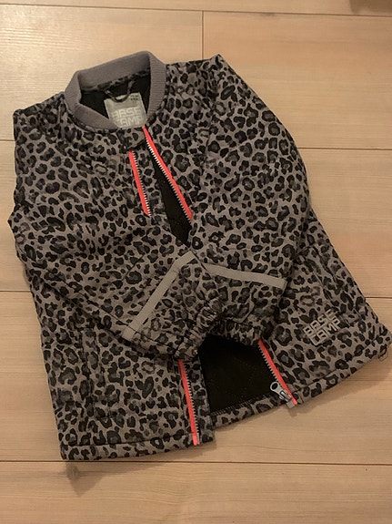 Product image 20 of 26