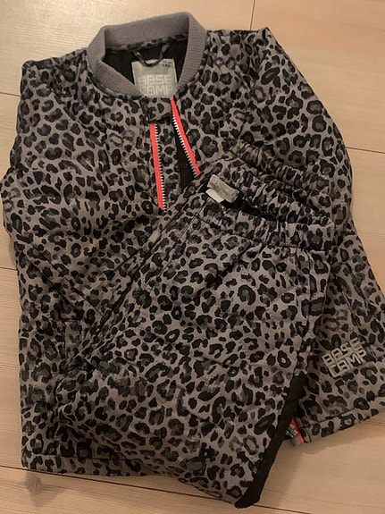 Product image 18 of 26