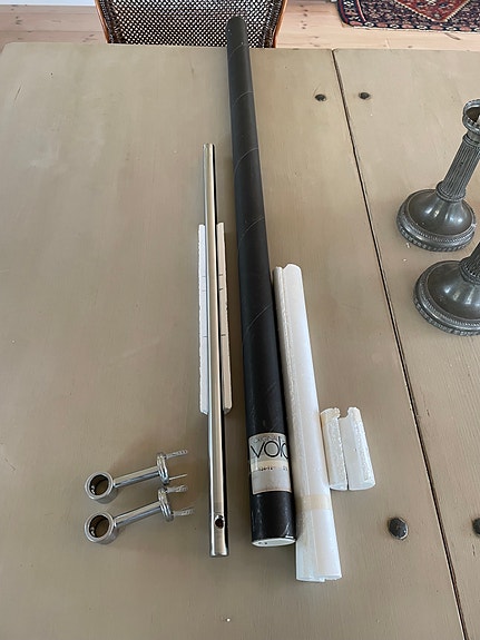 Product image 1 of 4