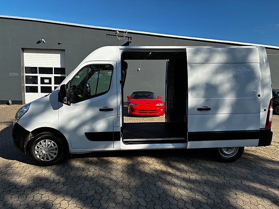 Renault Master III T33