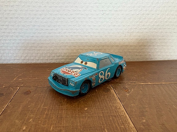 Product image 1 of 2