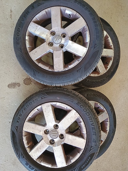 Product image 1 of 10