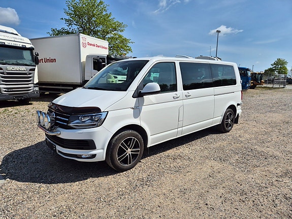 VW Caravelle