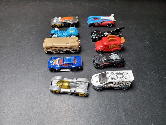 Product image 1 of 2