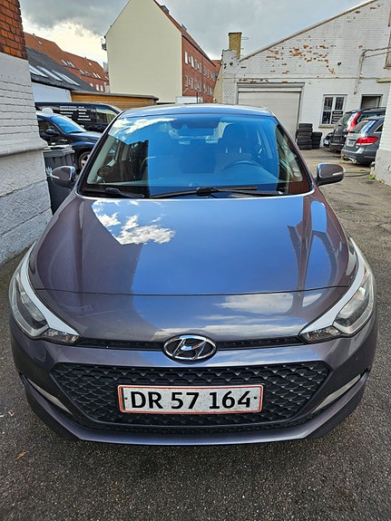 Hyundai i20