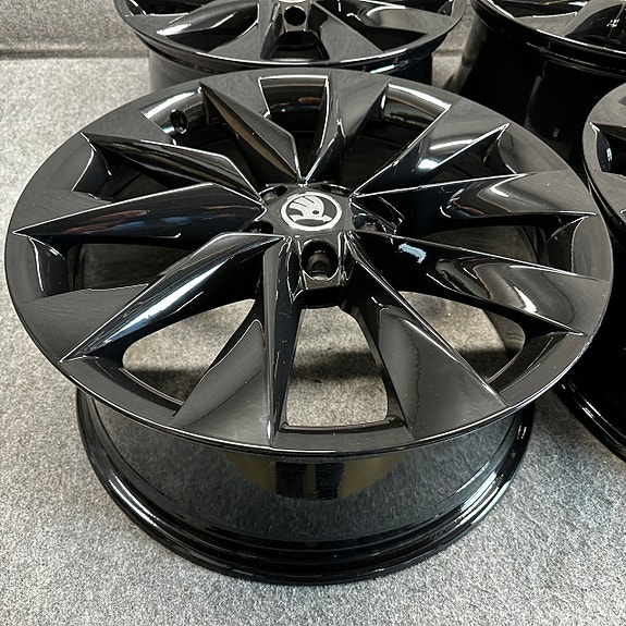 Product image 4 of 9