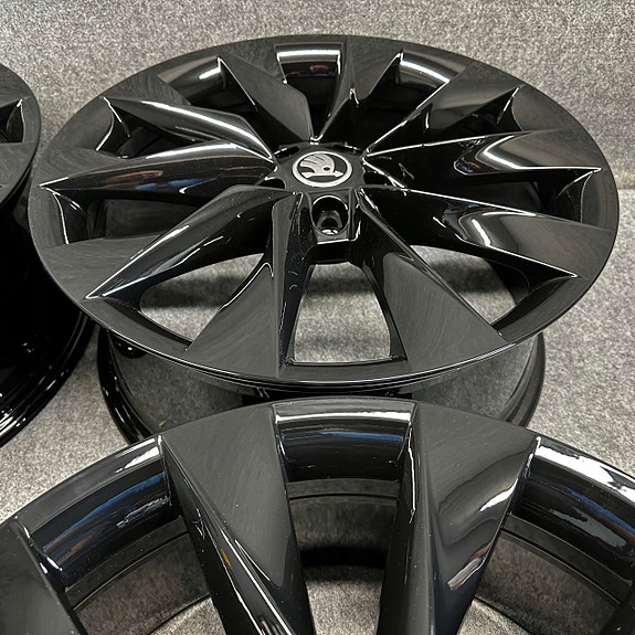 Product image 3 of 9