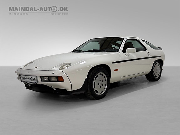 Porsche 928