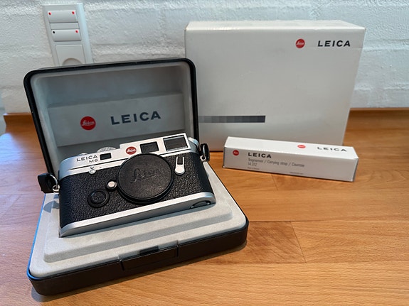 Product image 1 of 8