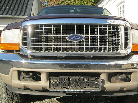 Ford Excursion