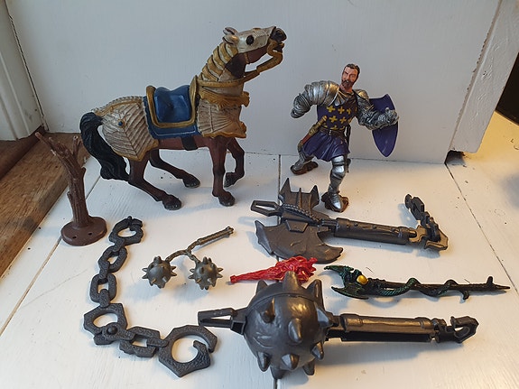 Product image 1 of 2