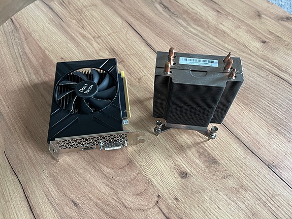 Product image 1 of 8