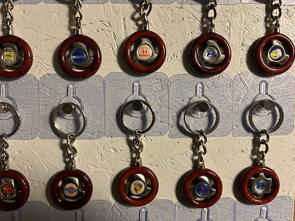 Product image 2 of 9