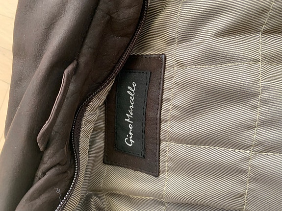 Product image 17 of 22