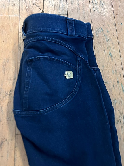 Product image 11 of 15