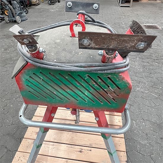 Product image 2 of 9