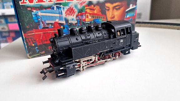 Product image 2 of 8