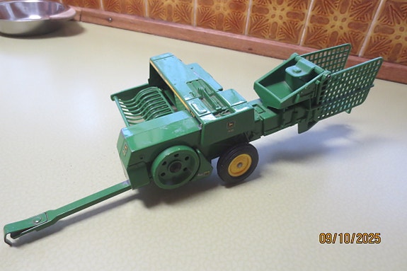 Product image 1 of 9