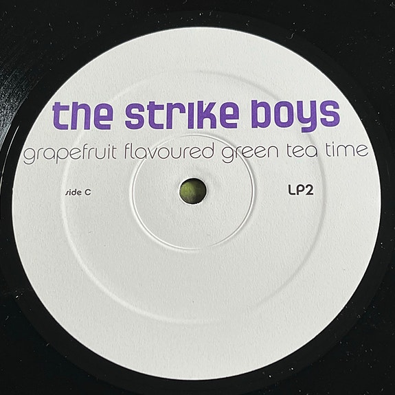 Product image 8 of 8