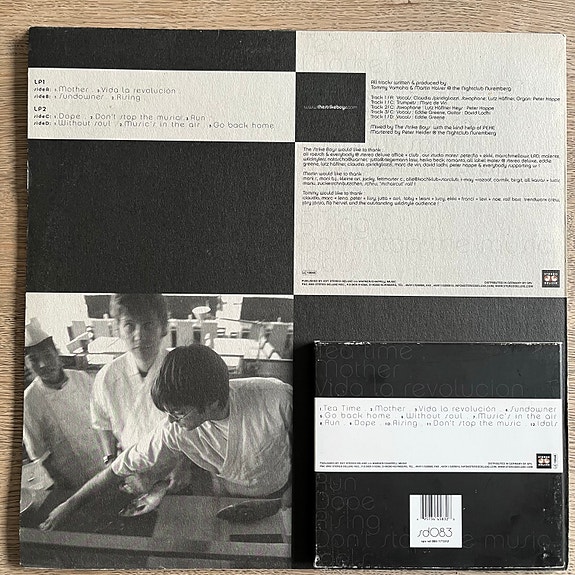 Product image 2 of 8