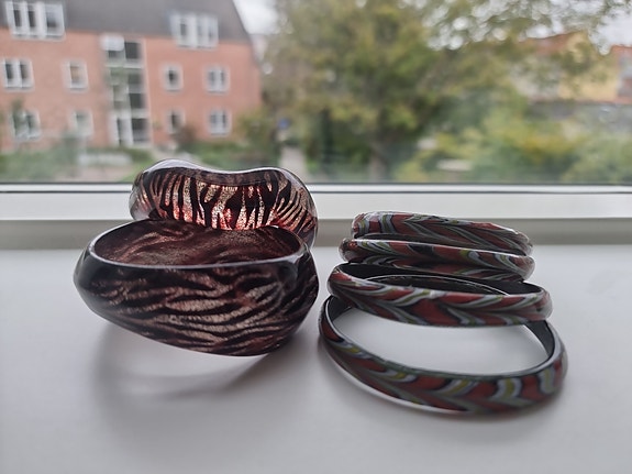 Product image 2 of 12