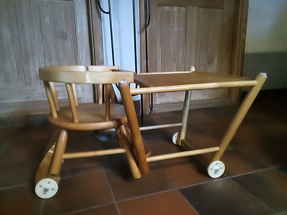 Product image 1 of 2