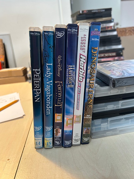 Product image 1 of 4