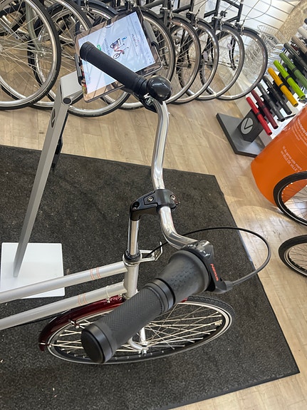 Product image 2 of 8