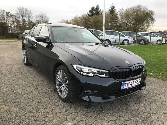 BMW 330e