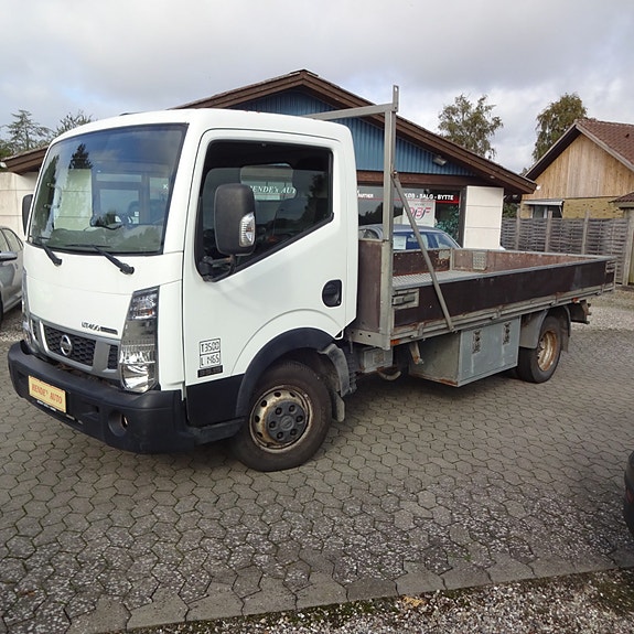 Nissan Cabstar