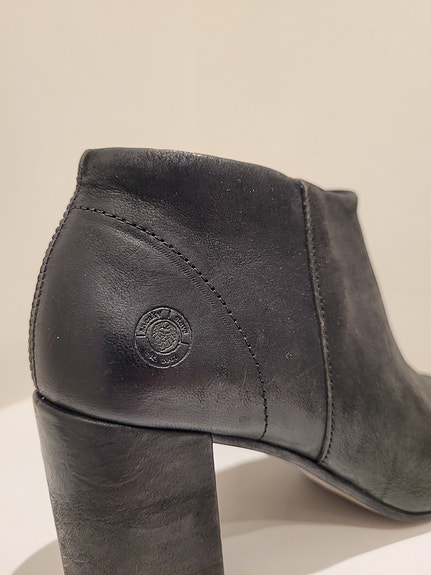 Product image 12 of 13