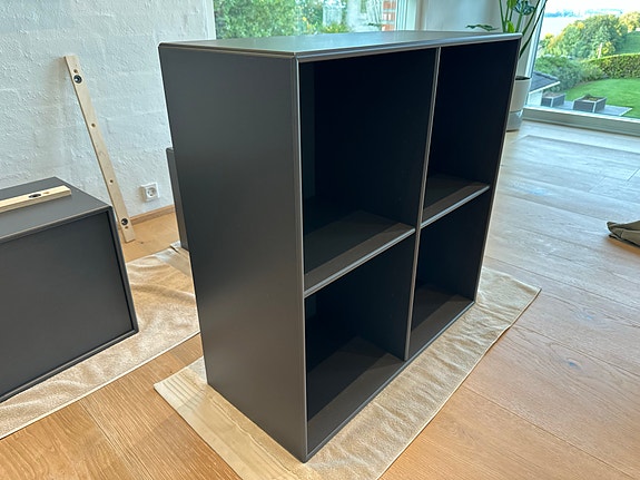 Product image 1 of 8