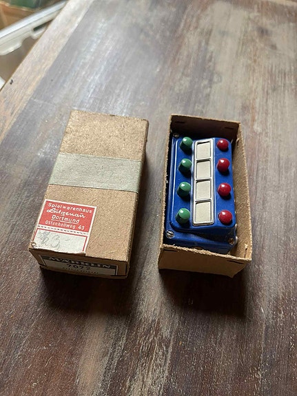 Product image 1 of 4