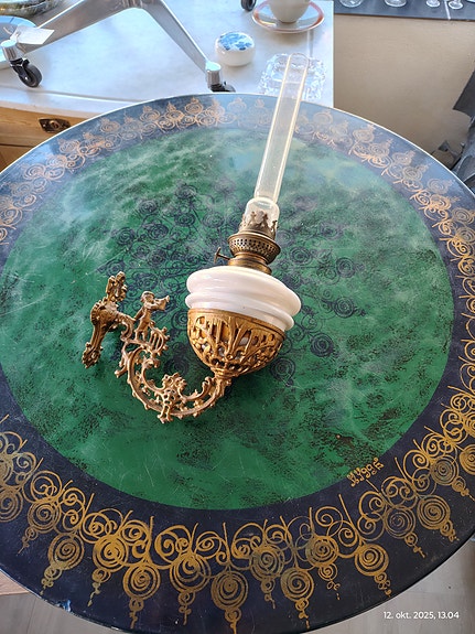 Product image 1 of 3