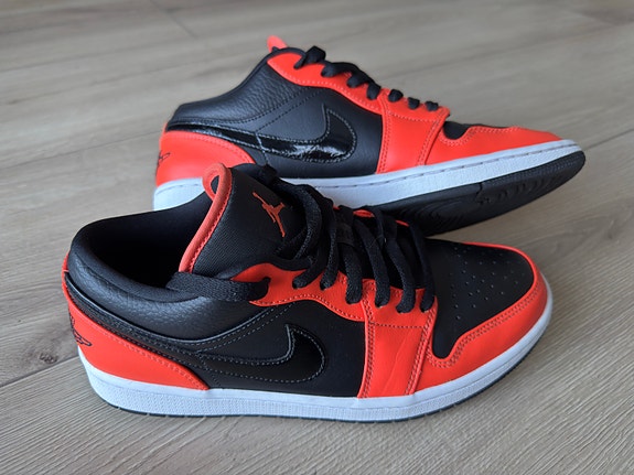 Product image 1 of 7