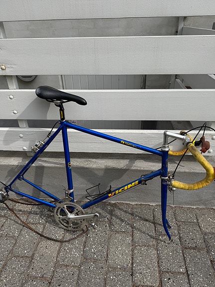 Product image 1 of 8