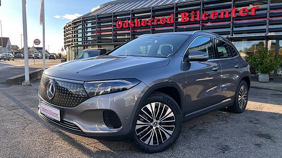 Mercedes EQA300