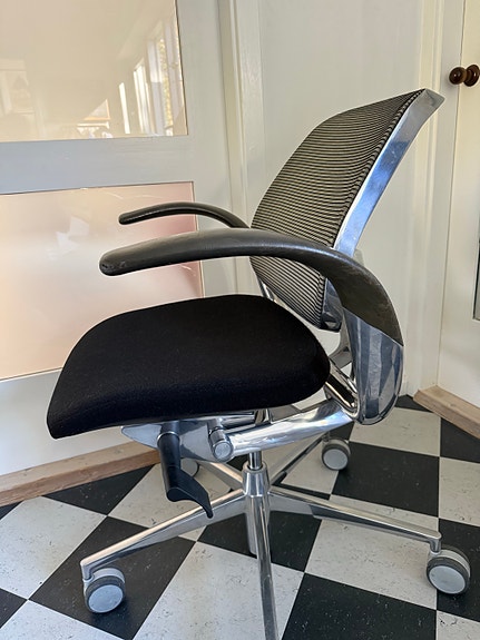Product image 16 of 18