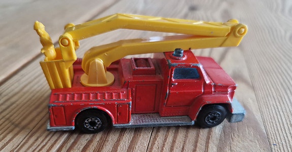 Product image 1 of 3