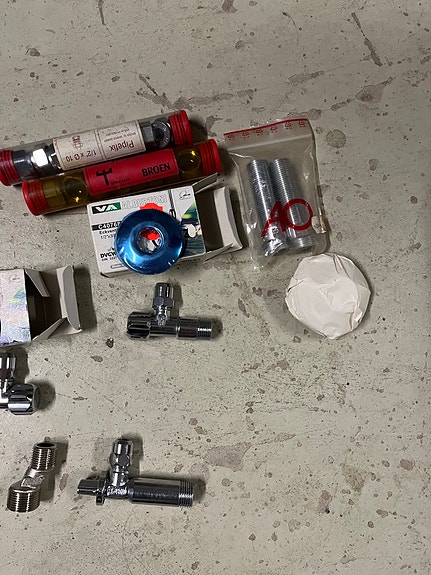 Product image 1 of 3