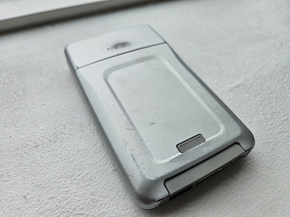 Product image 8 of 9