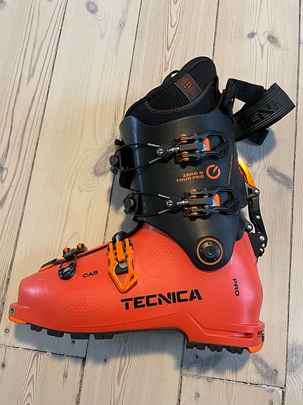 Product image 1 of 6