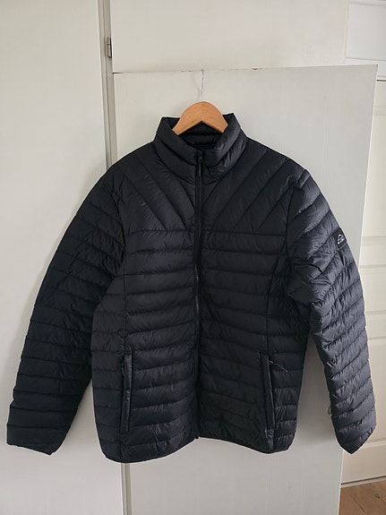 Product image 1 of 7