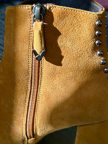 Product image 12 of 13