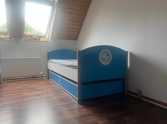 Product image 1 of 5